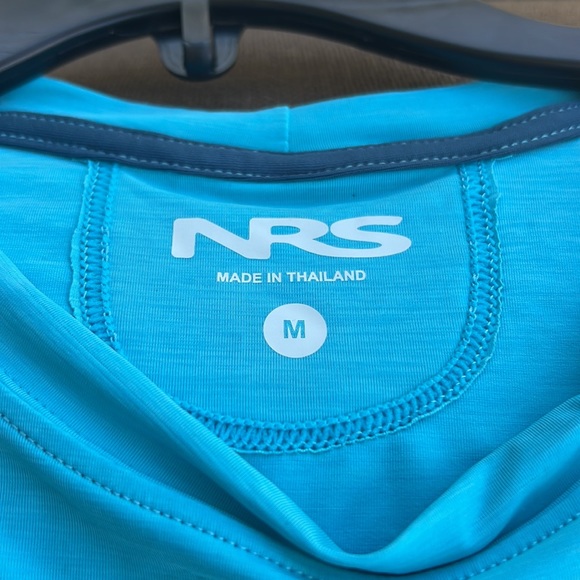 NRS women’s UPF50 sun shirt-NWOT - Picture 5 of 5